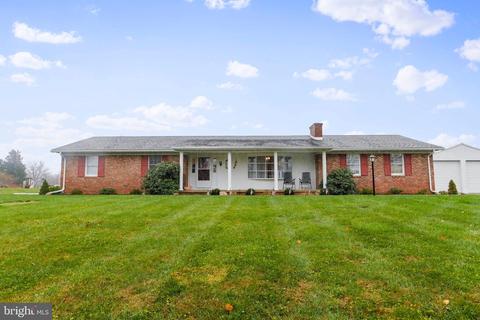180 Muse St, Falling Waters, WV 25419 photo 1