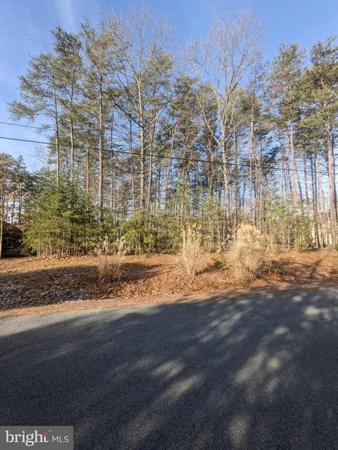 Nemacolin Trail, Hedgesville, WV 25427