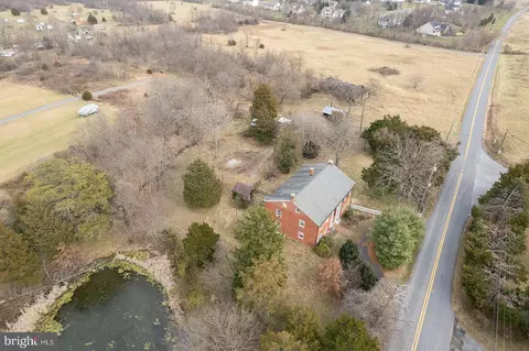 557 Tabler Station Rd, Gerrardstown, WV 25420