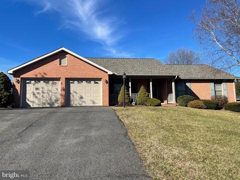 503 Jonquil Ln, Martinsburg, WV 25401
