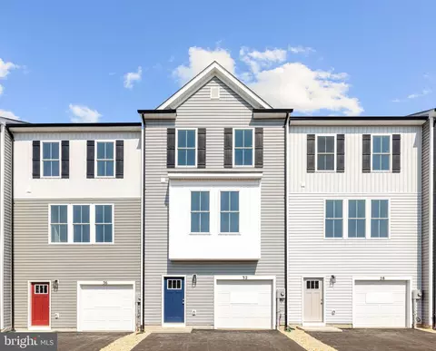 24 Marineris Cir, Martinsburg, WV 25405