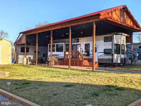 3247 Vineyard Road Blk 87 Lot 21 Ranger Rd, Falling Waters, WV 25419