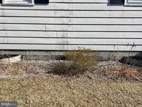 139 Muse St, Falling Waters, WV 25419 photo 6