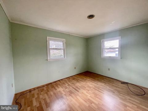 139 Muse St, Falling Waters, WV 25419 photo 10