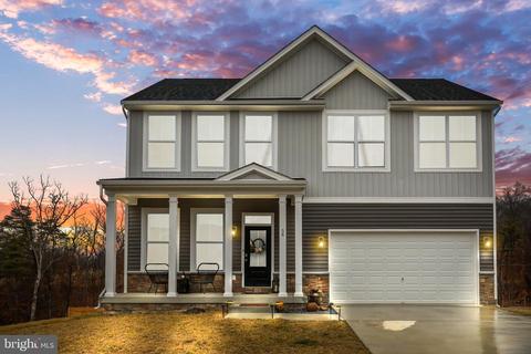 54 Cilantro Ln, Bunker Hill, WV 25413