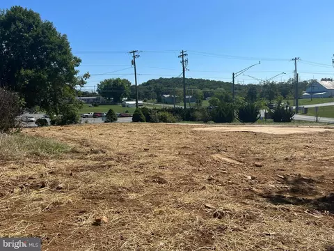 4159 Williamsport Pike, Martinsburg, WV 25404