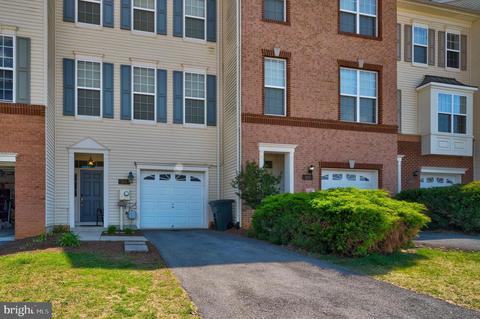 303 Klee Dr, Martinsburg, WV 25403