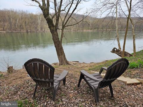 0 Perry Riv #LOT 2, Falling Waters, WV 25419