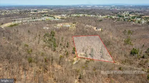 Donivans Lane, Falling Waters, WV 25419
