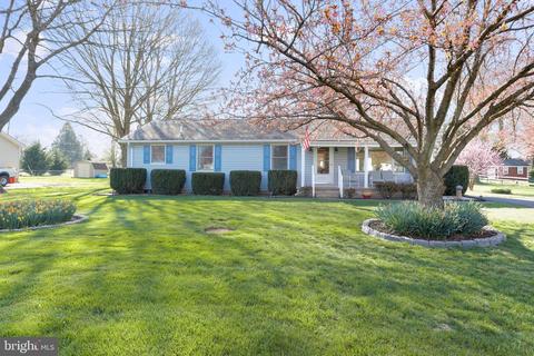 148 Friendship Dr, Martinsburg, WV 25405