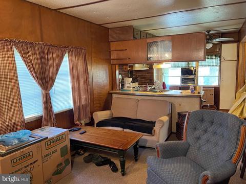 459 Burnside Dr, Falling Waters, WV 25419 photo 15