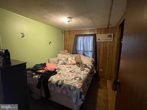 475 Burnside Dr, Falling Waters, WV 25419 photo 10