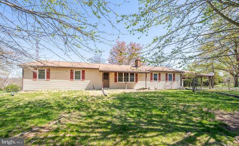 154 Airport Rd, Martinsburg, WV 25405