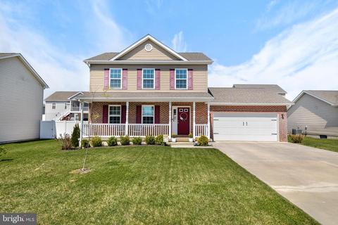 85 Finney Dr, Martinsburg, WV 25405