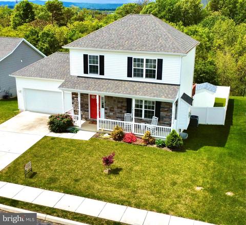 83 Jabez Dr, Martinsburg, WV 25405
