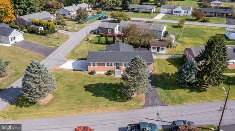 405 Sycamore Ln, Martinsburg, WV 25401