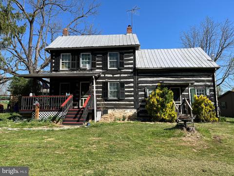 8767 Hedgesville Rd, Hedgesville, WV 25427