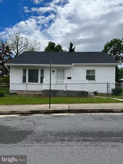 623 Silver Ln, Martinsburg, WV 25401