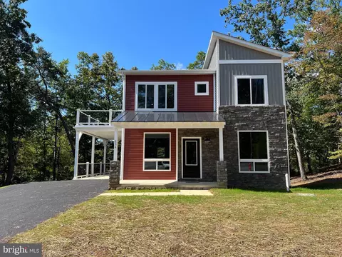 254 Nemacolin Trl, Hedgesville, WV 25427