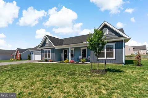 483 Barrel Race Rd, Martinsburg, WV 25404