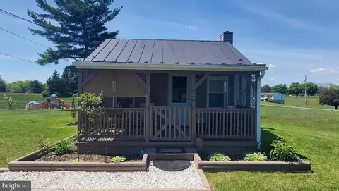 1520 Middleway Pike, Inwood, WV 25428
