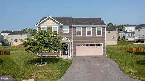 40 Chatham Cir, Martinsburg, WV 25403