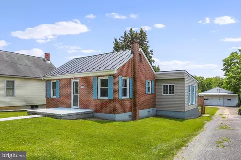 40 Energy Dr, Martinsburg, WV 25404