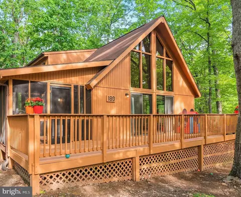 189 Pathfinder Ln, Hedgesville, WV 25427