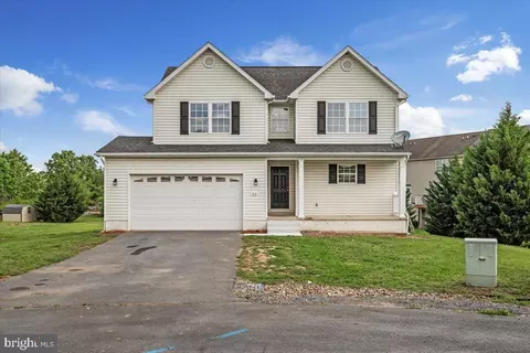 79 Willowby Ct, Bunker Hill, WV 25413