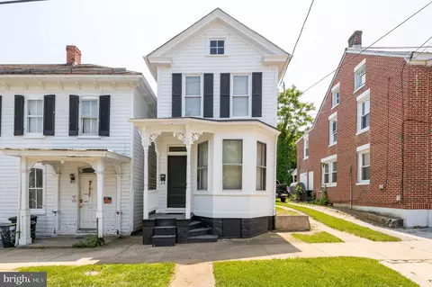 303 W John St, Martinsburg, WV 25401