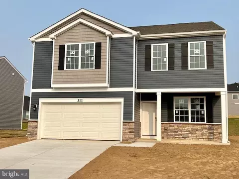 311 Aylesbury Ln, Martinsburg, WV 25403