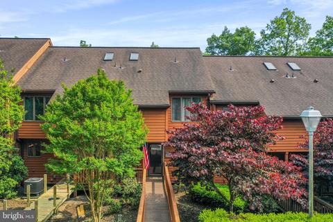 106 Tecumseh Trl, Hedgesville, WV 25427