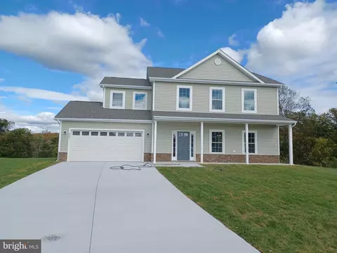 317 Equinox Way E, Martinsburg, WV 25401