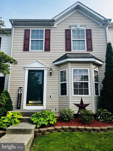 50 Lombard Ln, Bunker Hill, WV 25413