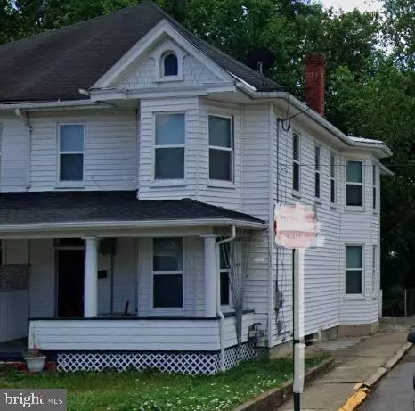 729 W King St, Martinsburg, WV 25401