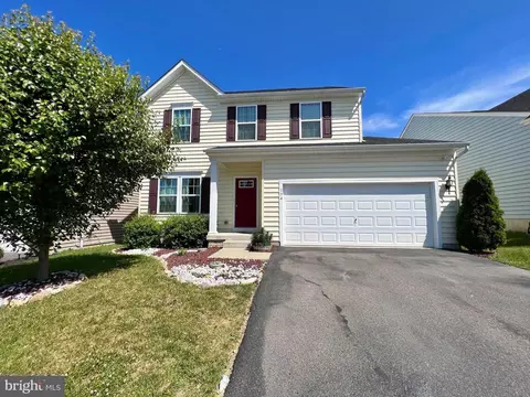 174 Tollerton Trl, Falling Waters, WV 25419