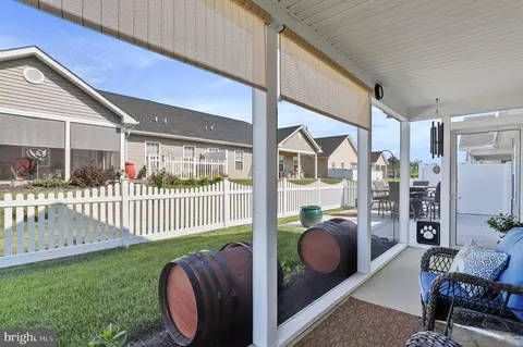 13 Akron Dr, Falling Waters, WV 25419 photo 10