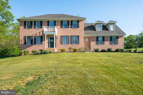 231 Mcdonald Dr, Inwood, WV 25428
