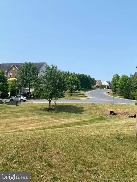 22 Gauley River Path, Falling Waters, WV 25419 photo 4