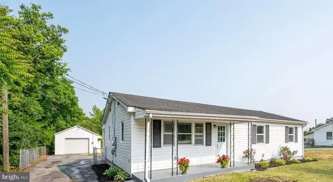 12303 Winchester Ave, Bunker Hill, WV 25413