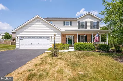 212 Bashore Dr, Martinsburg, WV 25404