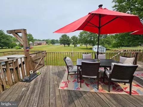 60 Weeping Willow Rd, Falling Waters, WV 25419 photo 8