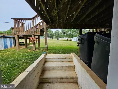 60 Weeping Willow Rd, Falling Waters, WV 25419 photo 11