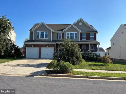 524 Rubens Cir, Martinsburg, WV 25403