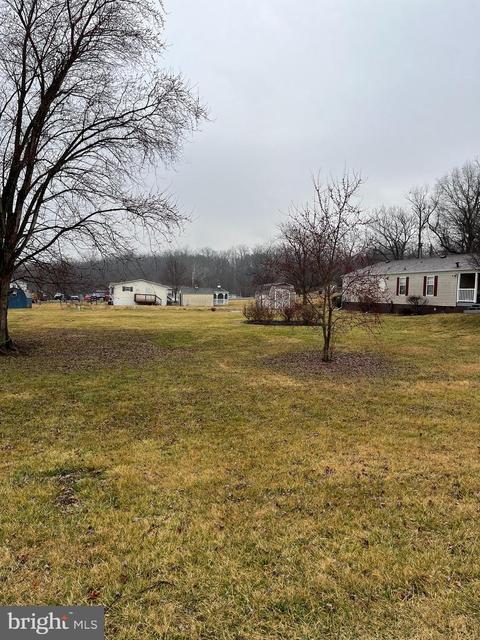 Ziegler Path, Falling Waters, WV 25419