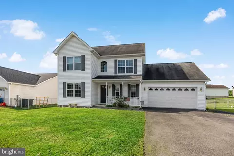 49 Escalade Ln, Martinsburg, WV 25403