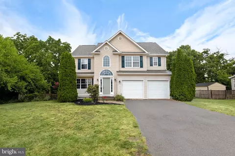 294 Teal Rd N, Martinsburg, WV 25405
