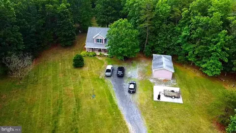 1354 Tuscarora Pike, Hedgesville, WV 25427