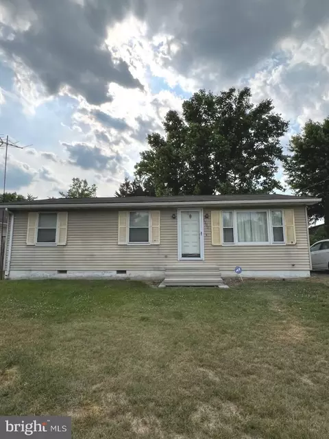 1307 Texas St, Martinsburg, WV 25401