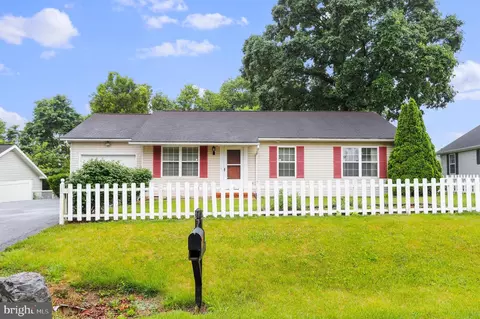 105 Artisan Way, Martinsburg, WV 25401